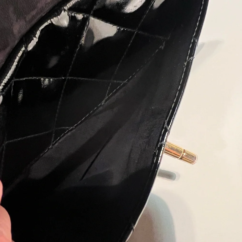 Chanel Patent Leather Crossbody messenger camera bag second hand - Picture 8 of 17